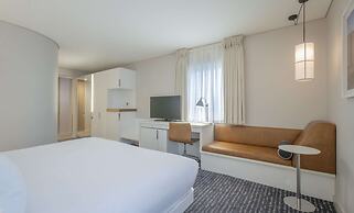 The Morrison Dublin, Curio Collection by Hilton