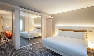 The Morrison Dublin, Curio Collection by Hilton