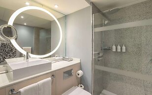 The Morrison Dublin, Curio Collection by Hilton