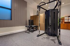 The Morrison Dublin, Curio Collection by Hilton