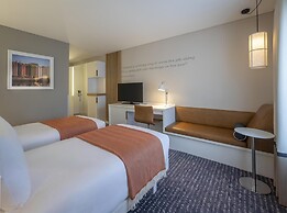 The Morrison Dublin, Curio Collection by Hilton