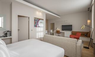 The Morrison Dublin, Curio Collection by Hilton