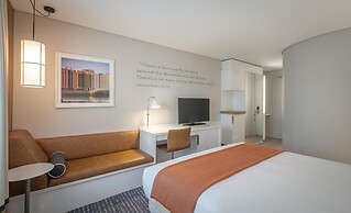 The Morrison Dublin, Curio Collection by Hilton