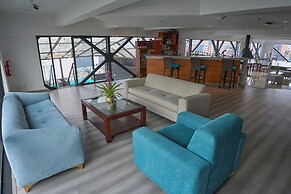 Radisson Bogota Metrotel