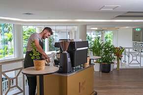 Rydges Esplanade Resort Cairns