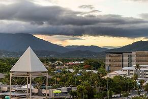 Rydges Esplanade Resort Cairns