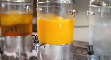 Rydges Esplanade Resort Cairns