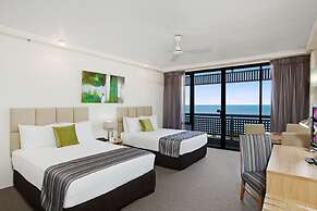 Rydges Esplanade Resort Cairns