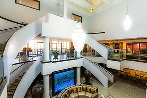 Regalia Hotel & Conference Center