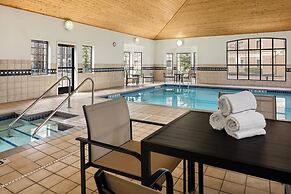 Staybridge Suites MPLS-Maple Grove/Arbor Lakes by IHG