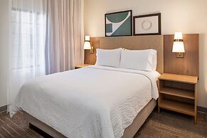 Staybridge Suites MPLS-Maple Grove/Arbor Lakes by IHG