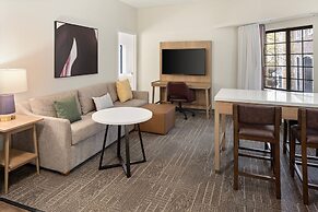 Staybridge Suites MPLS-Maple Grove/Arbor Lakes by IHG