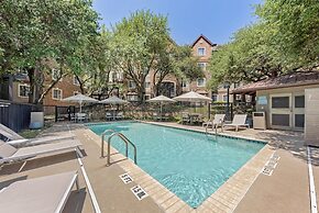Sonesta ES Suites Austin The Domain Area
