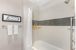 Sonesta ES Suites Austin The Domain Area
