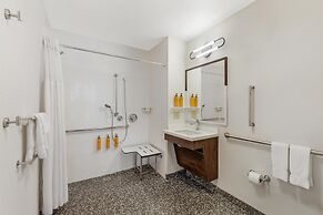 Sonesta ES Suites Austin The Domain Area