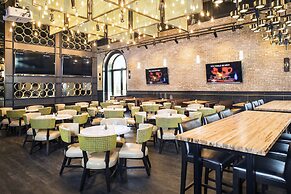 Suncoast Hotel and Casino