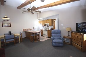 Streamside on Fall River