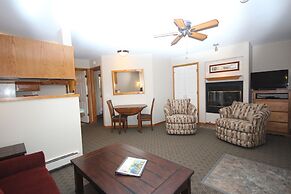 Streamside on Fall River