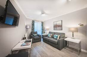 The Knight Residence Apartments by Mansley