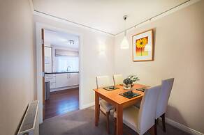 The Knight Residence Apartments by Mansley