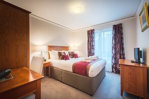 The Knight Residence Apartments by Mansley