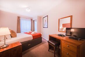 The Knight Residence Apartments by Mansley