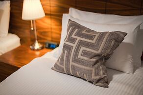 The Knight Residence Apartments by Mansley