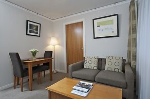 The Knight Residence Apartments by Mansley