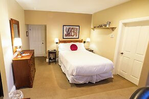 Inn at Occidental