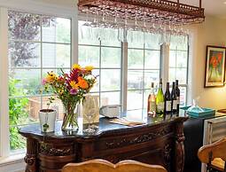 Inn at Occidental