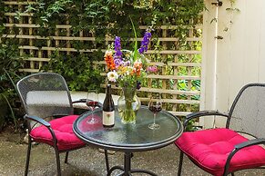 Inn at Occidental