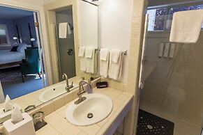 Inn at Occidental