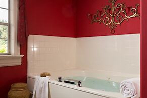 Inn at Occidental