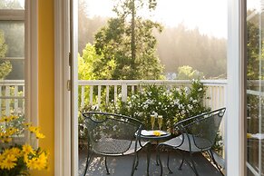 Inn at Occidental