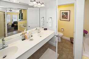 Inn at Occidental