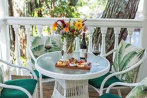 Inn at Occidental
