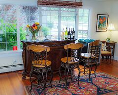 Inn at Occidental