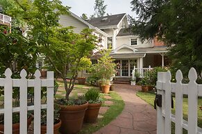 Inn at Occidental