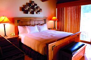 Junipine Resort