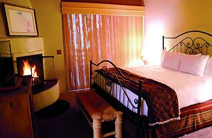 Junipine Resort