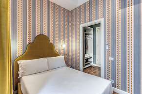 Townhouse Condotti 29