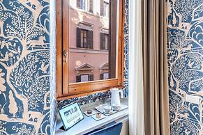 Townhouse Condotti 29