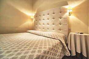 Townhouse Condotti 29