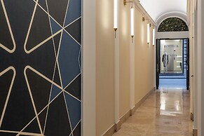 Townhouse Condotti 29