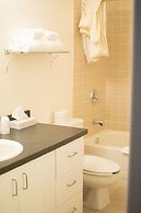 Waterton Lakes Lodge Resort