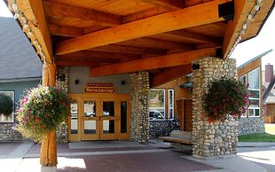 Waterton Lakes Lodge Resort