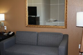 Quality Inn & Suites Wichita Falls I-44