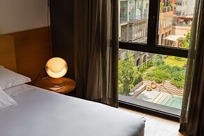 Alexandra Barcelona Hotel, Curio Collection by Hilton