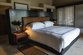 Thompson Zihuatanejo, A Beach Resort, by Hyatt