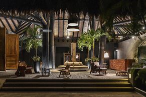 Thompson Zihuatanejo, A Beach Resort, by Hyatt